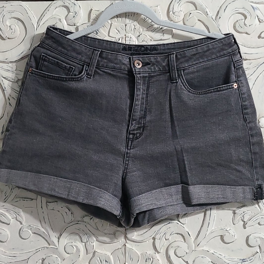 Arizona Shorts
